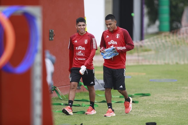 Perú entrenó este sábado en la Videna, a tres días del partido frente a Venezuela. (Foto: Julio Reaño / GEC)