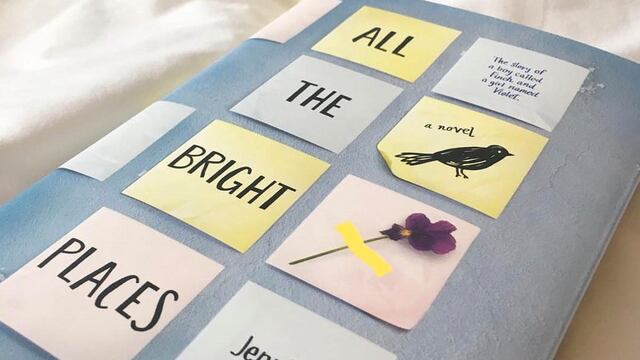 “All The Bright Places”: el final alternativo del libro que es mucho más oscuro que la película