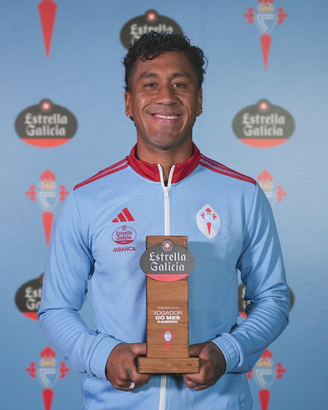 Renato Tapia fue elegido el mejor jugador del último mes en Celta. (Foto: Celta)