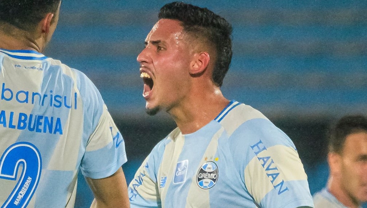 Erick Noriega es seguido por varios clubes tras su buen nivel en Gremio. (Foto: Getty Images)
