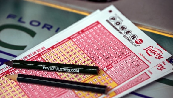 Conoce los números ganadores de Powerball del lunes 25 de diciembre (Foto: Giorgio Viera / AFP)