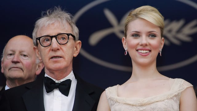 Scarlett Johansson defiende a Woody Allen y dice que volvería a trabajar con él