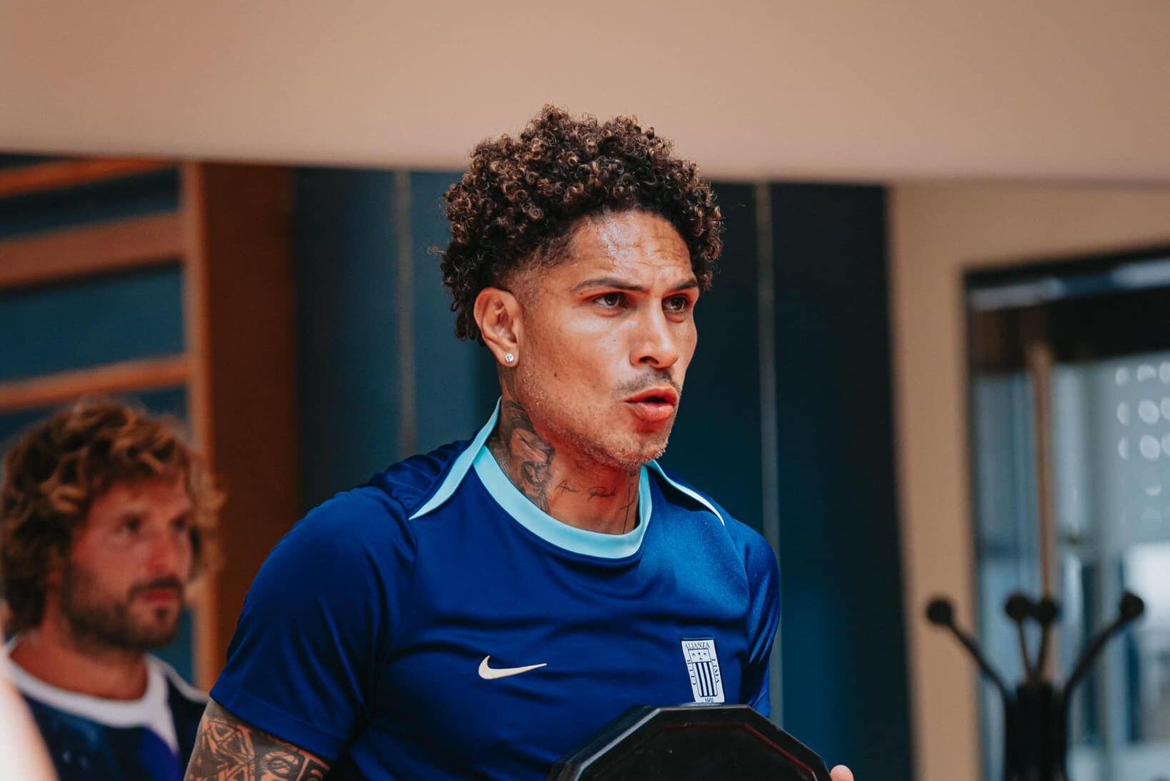 El delantero de Alianza Lima sufrió un esguince al tobillo en la primera fase de la Copa Libertadores (Foto: Alianza Lima).