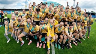 Yordy Reyna celebró el título y ascenso de Rodina Moscú en Rusia