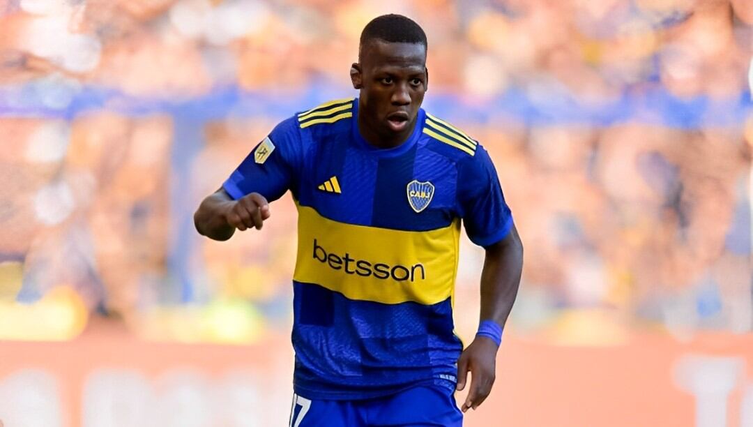Luis Advíncula es uno de los intocables de Diego Martínez en la pizarra de Boca Juniors. (Foto: Getty Images)