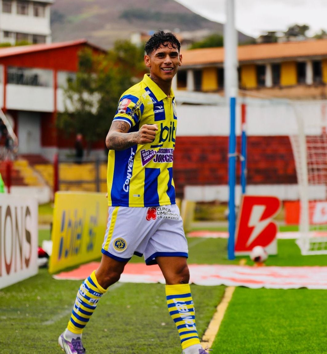 Arrasco lleva dos goles con FC Cajamarca