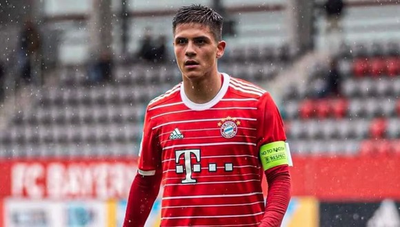 Matteo Pérez Vinlöf, defensa de ascendencia peruana, está en lista para el partido de Bayern Múnich. (Foto: @jacekbalonSE)