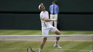 El festejo de Andy Murray tras campeonar en Wimbledon 2016