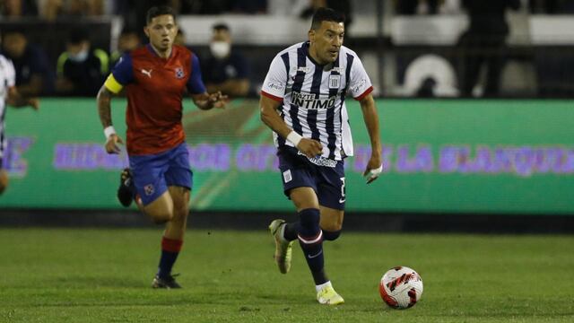 Con gol de Valenzuela: Alianza Lima derrotó 1-0 a DIM, en la ‘Noche Blanquiazul’