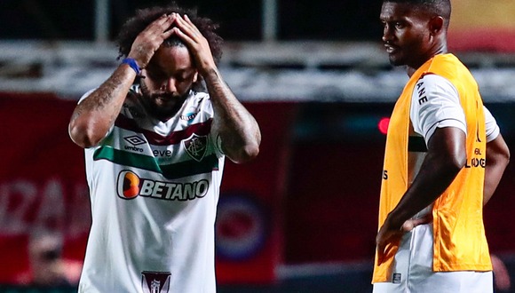 Marcelo fue expulsado tras dura falta contra Luciano Sánchez en empate entre Fluminense vs. Argentinos. (Foto: EFE)