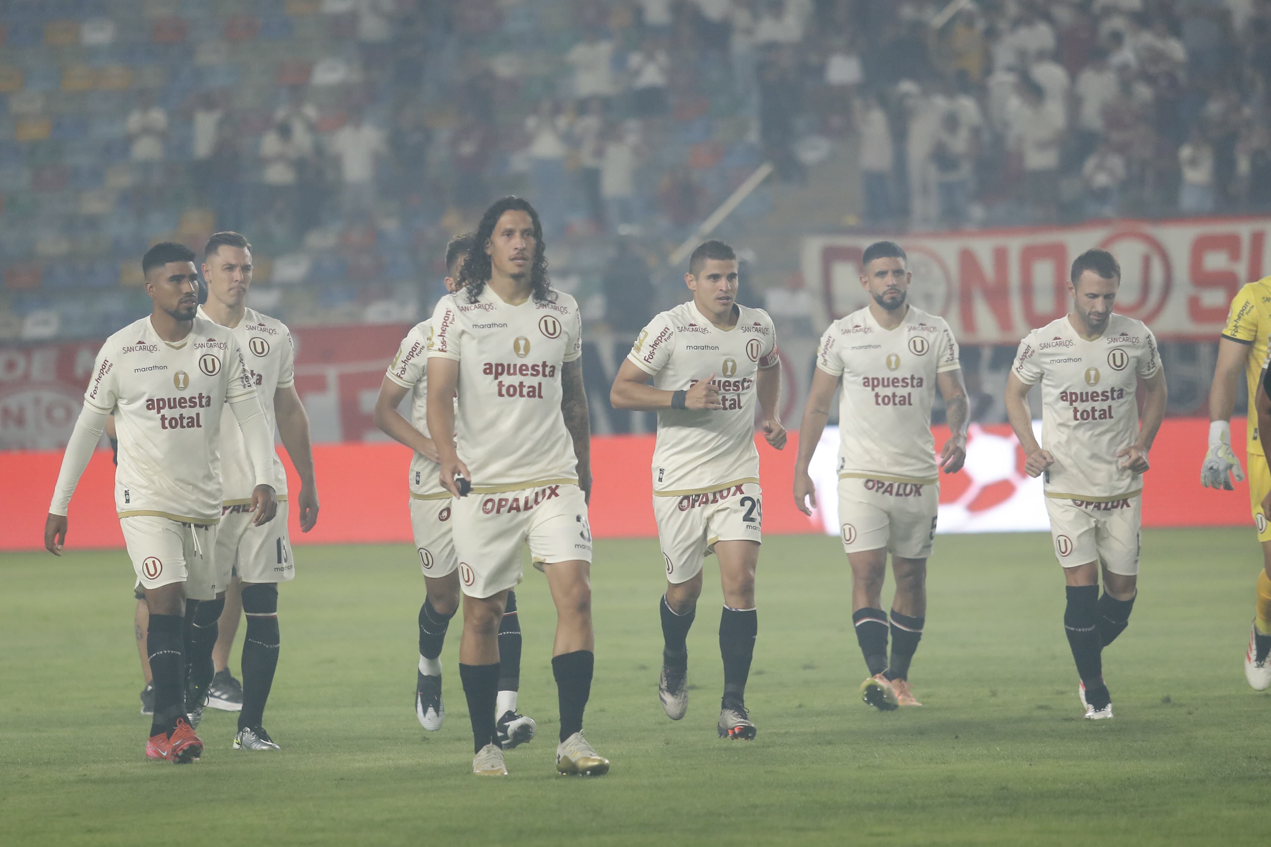 Universitario suma cuatro puntos en el inicio del Torneo Apertura.