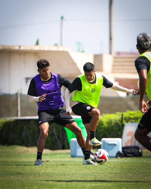Universitario completó sesión de trabajos de cara al partido con Huancayo (Foto: prensa U)