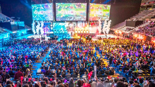 League of Legends sanciona a 16 jugadores profesionales