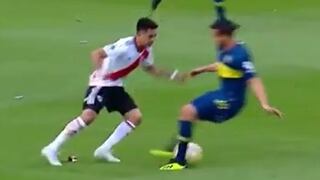 Una jugada de lujo: 'Pity' Martínez y la brutal 'huacha' que dejó en ridículo a jugador de Boca [VIDEO]