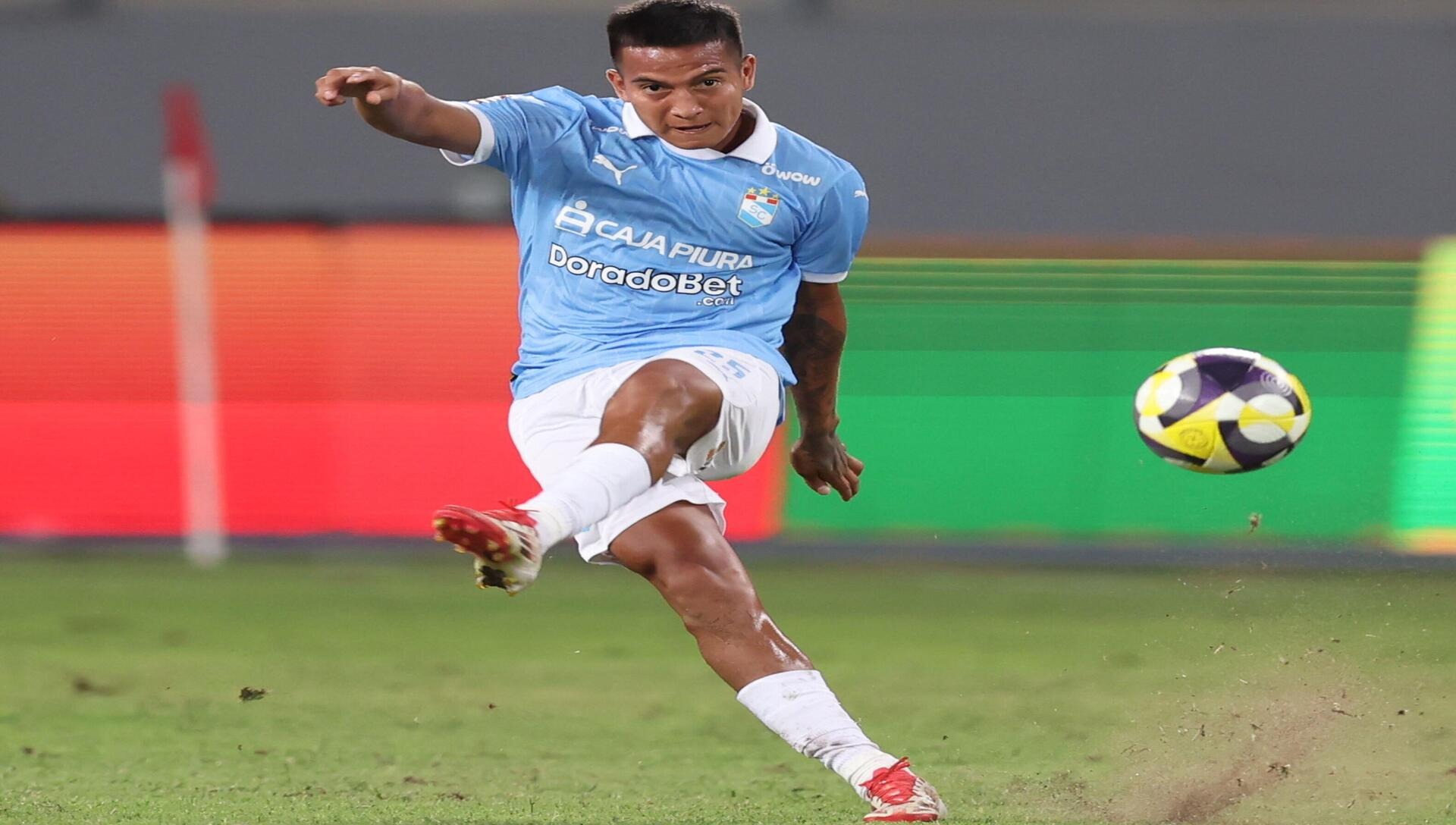 Los celestes quieren romper la mala racha en el duelo Comerciantes Unidos vs Sporting Cristal (Crédito: Alamy Stock Photo).