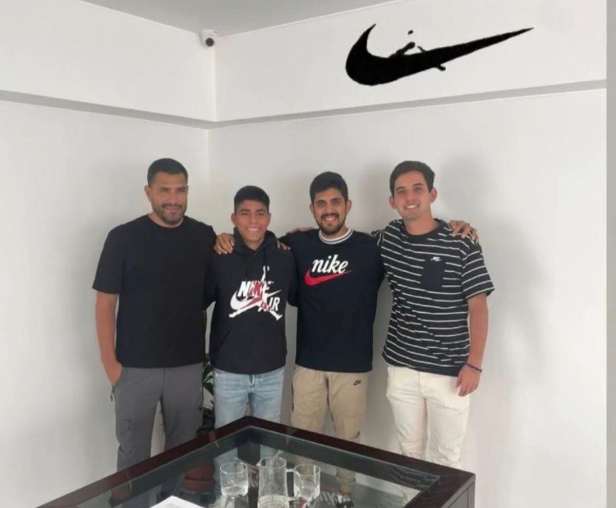 Piero Quispe firma por la empresa Nike. (Foto: Difusión)