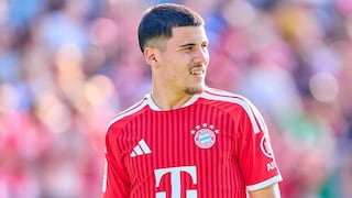 Felipe Chávez lucha por un lugar en el Bayern: qué posibilidades tiene y los elogios de la prensa internacional
