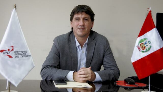 Jean Ferrari fue confirmado como nuevo gerente deportivo de Universitario
