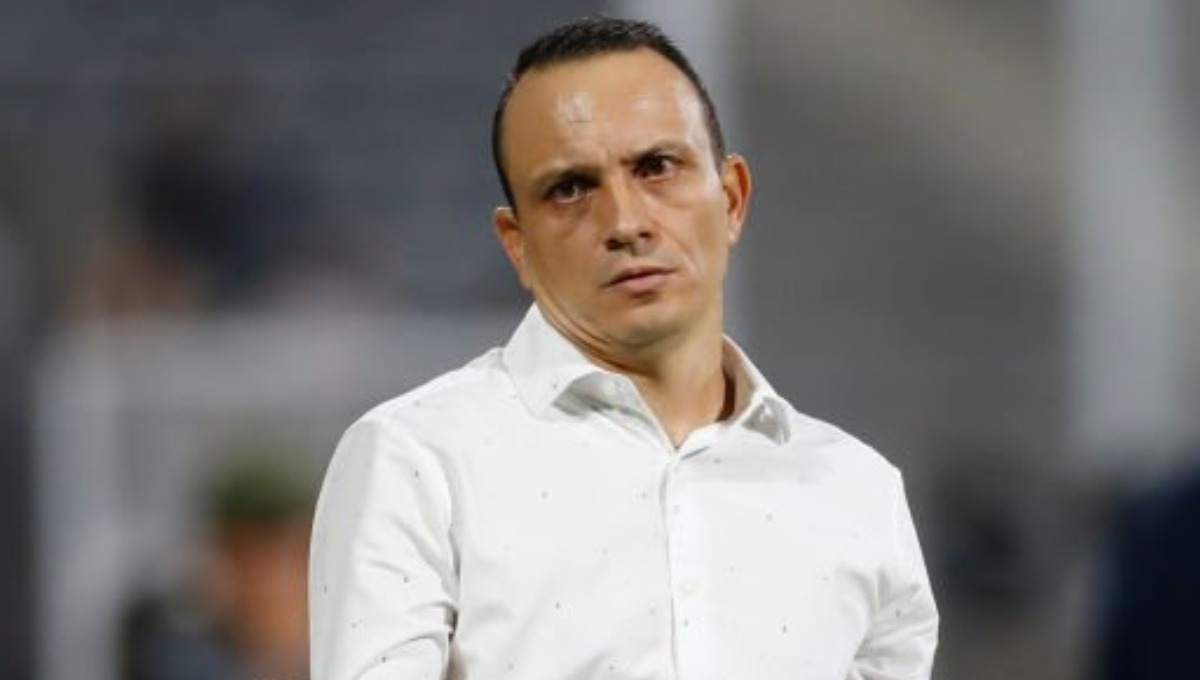 Alejandro Restrepo confirma que seguirá como DT de Alianza Lima. (Foto: Getty Images)