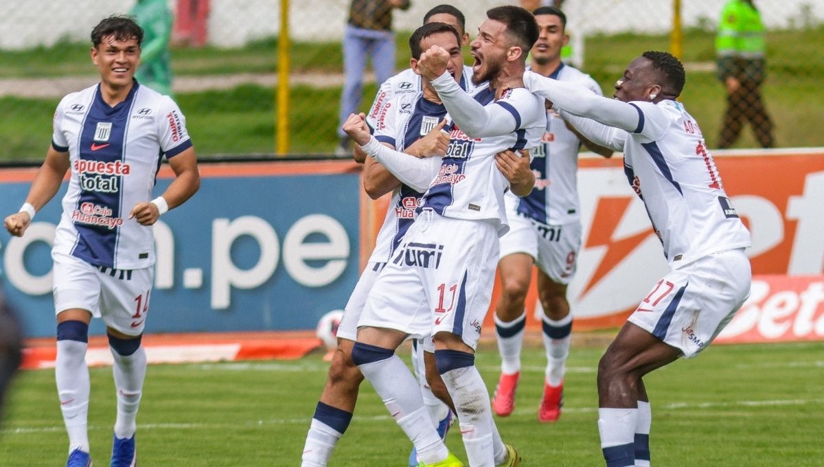 Alianza Lima venció por 2-1 a Sport Huancayo en la 'Incontrastable'. (Foto: Adrián Zorilla)