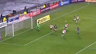 Retumbó el arco: Gabriel Costa mandó su disparo al palo en el River Plate vs. Colo Colo