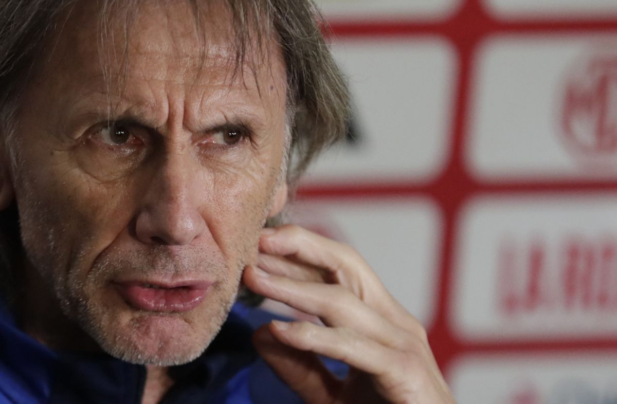 Ricardo Gareca no registra victorias en cuatro partidos con la Selección de Chile. (Foto: EFE)
