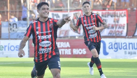 Juan Cruz Esquivel tiene contrato con Patronato hasta diciembre del 2023. (Foto: EFE)