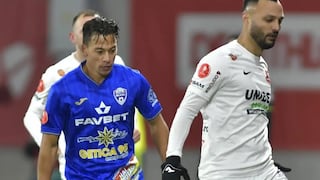 No levanta cabeza: Cristian Benavente aún no conoce de victorias en el fútbol rumano