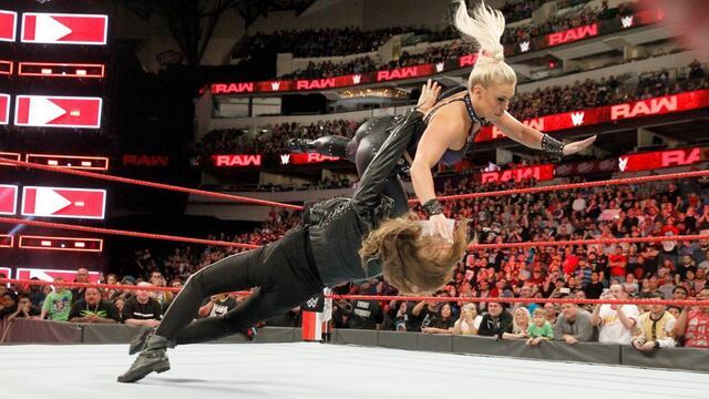 Así actúa cuando nadie la ve: la pelea entre Ronda Rousey y Dana Brooke que no televisó Raw [VIDEO]