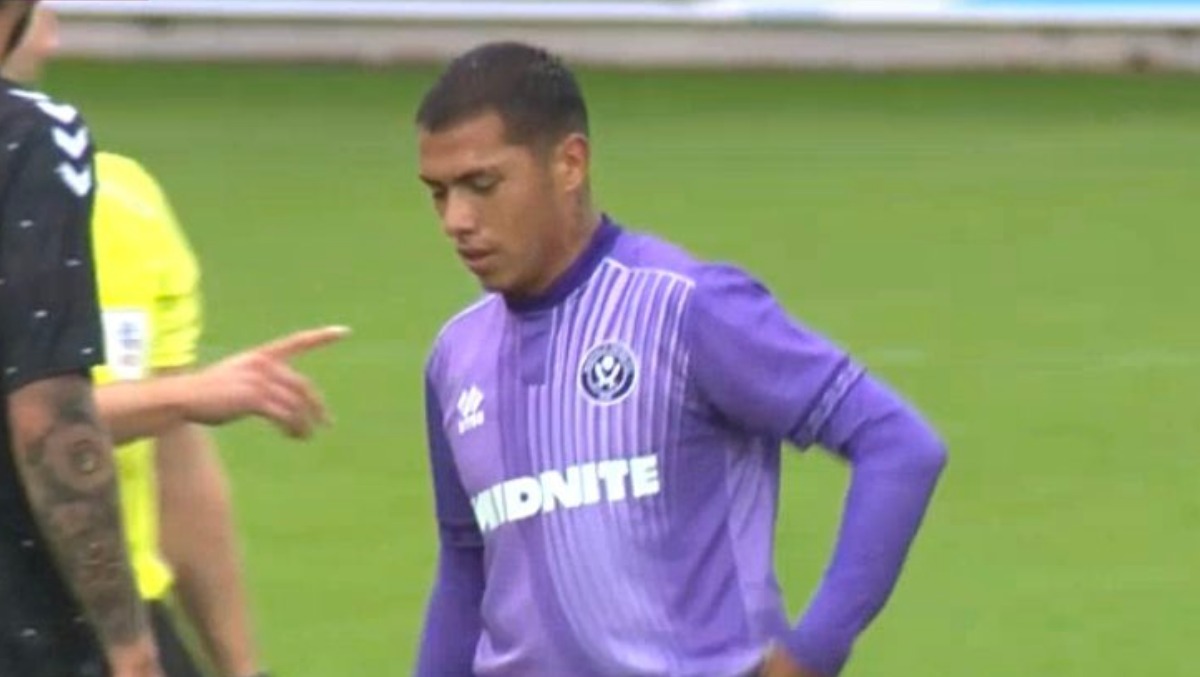 Jefferson Cáceres sumó sus primeros minutos en el primer equipo del Sheffield United. (Foto: Captura X)