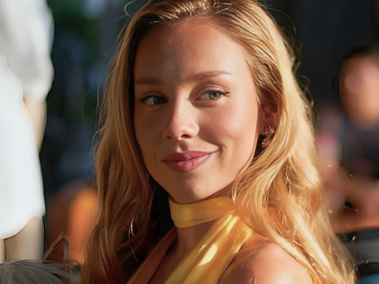 Ester Expósito interpreta a Lilí en la serie "Bandidos". Ella y un grupo de cómplices están en busca del tesoro de la tumba submarina de un galeón español (Foto: Netflix)