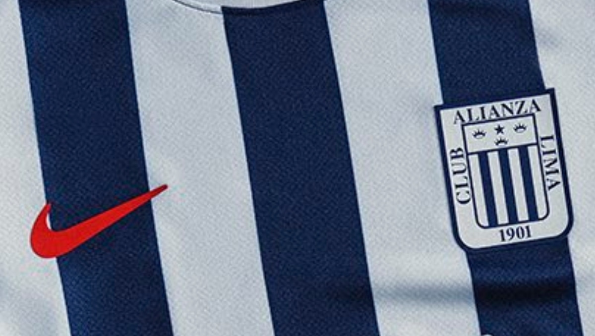 Alianza Lima presentó su camiseta para la temporada 2026. (Foto: Alianza Lima)