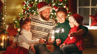 ◉ 50+ Best Merry Christmas 2024 Wishes – WhatsApp Quotes, Greetings, Messages & Images to Share with Family