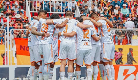 Un nuevo peruano en el extranjero: descendió a Liga 2 y ahora jugará Copa Libertadores 2026