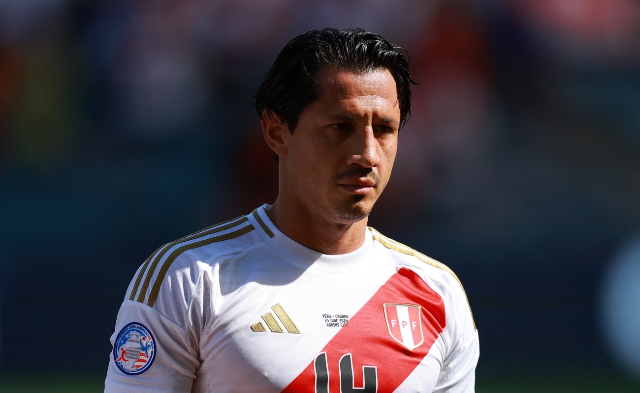 Gianluca Lapadula tiene grandes opciones para jugar en la Serie B en el 2024/25. (Foto: AFP)