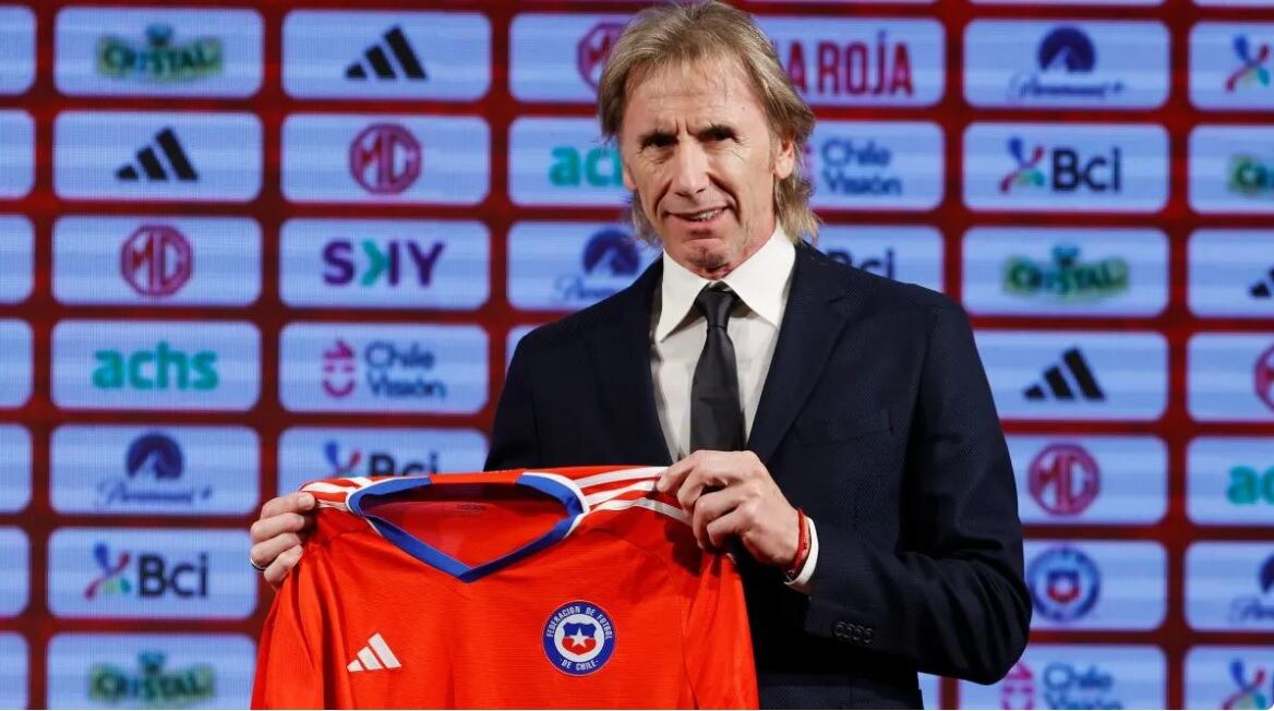 Las duras críticas que recibió Ricardo Gareca de los hinchas chilenos tras su primera convocatoria con la ‘Roja’. (Foto: EFE- Fotógrafo: Elvis González)