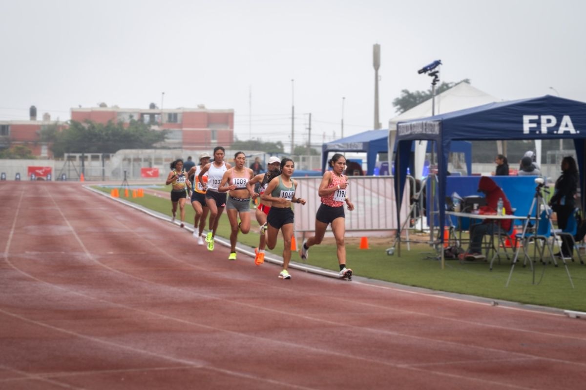 La preparación de los atletas se desarrolla en la pista atlética de la Videna. (Foto: IPD)