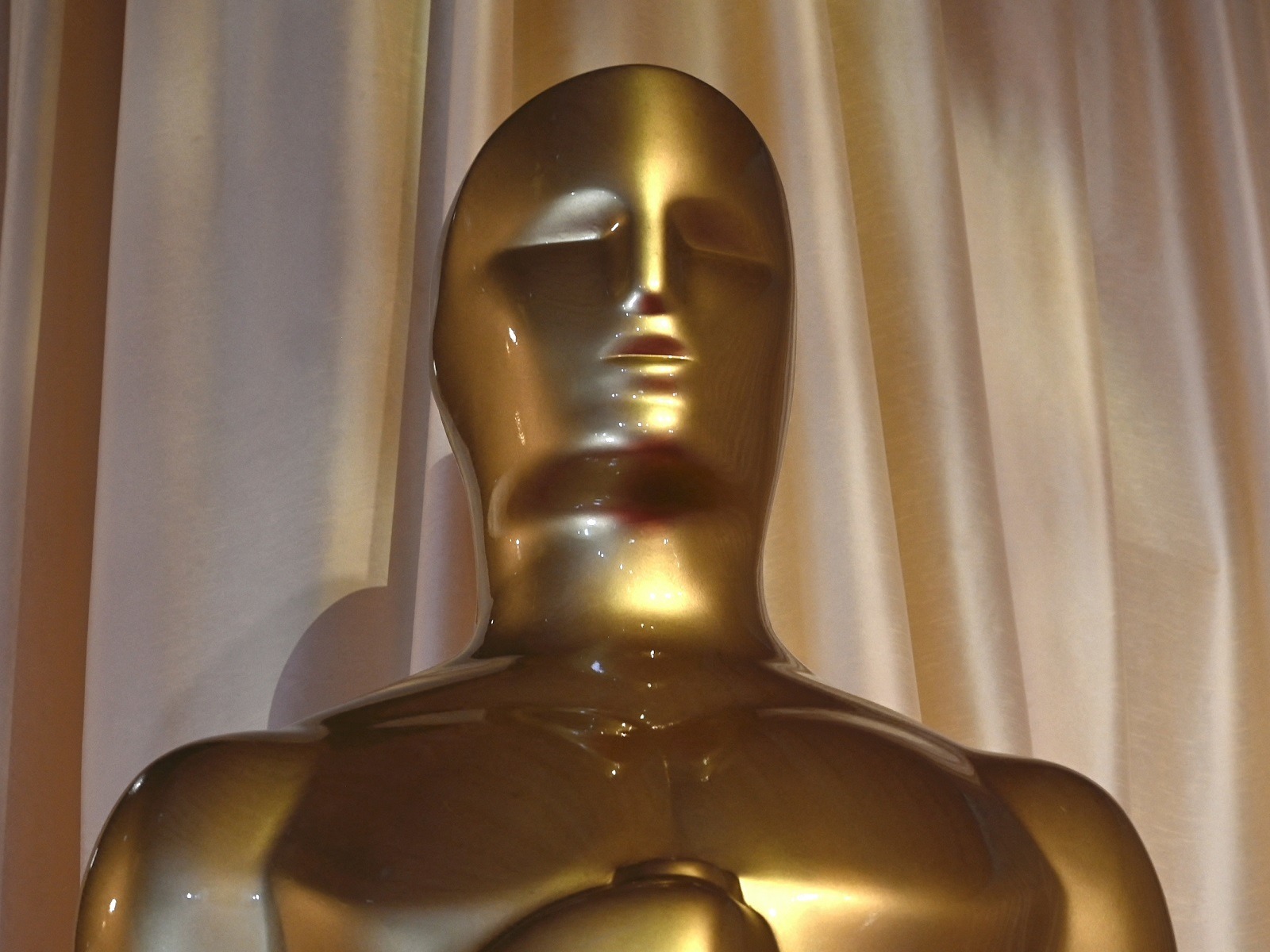 El último escándalo en los Premios Oscar fue protagonizad por Will Smith, pero no es el único que ha pasado a la historia.