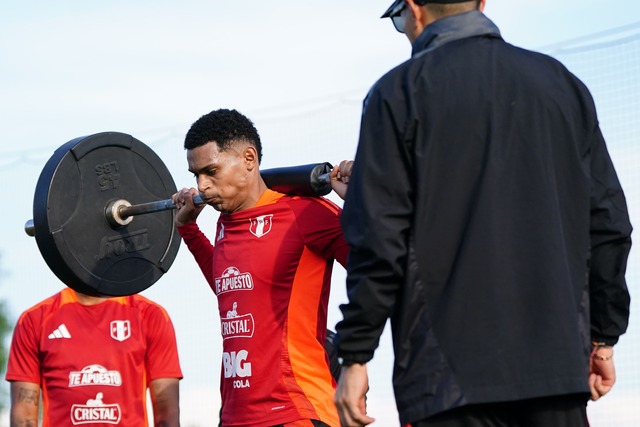 La Bicolor sumó un nuevo entrenamiento previo a su debut contra Chile en la Copa América 2024. (Foto: Selección Peruana).