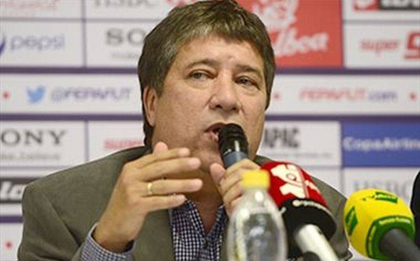 Hernán 'Bolillo' Gómez se viene recuperando de un problema de salud.