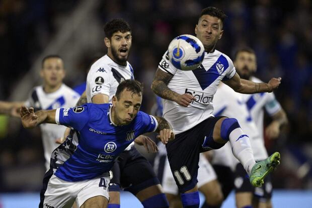 Talleres viene de caer 1-0 ante Vélez por la Liga Profesional Argentina. (Foto: AFP)
