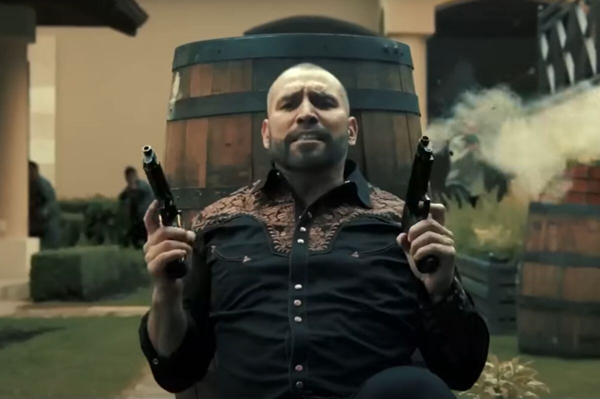 Aurelio Casillas regresa más violento que nunca en "El señor de los cielos 9" (Foto: Telemundo)