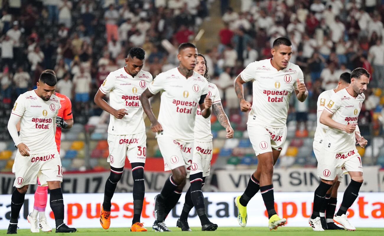 Universitario alista todas sus fichas a disposición para sacar un buen resultado ante Junior en Copa Libertadores.