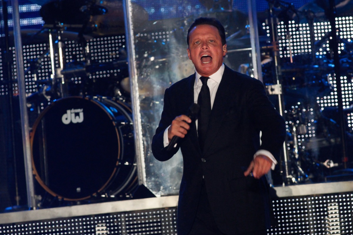 Luis Miguel se presentó en Buenos Aires recientemente con lleno total, por eso anunció dos nuevos shows para el 2024. | Foto: AFP