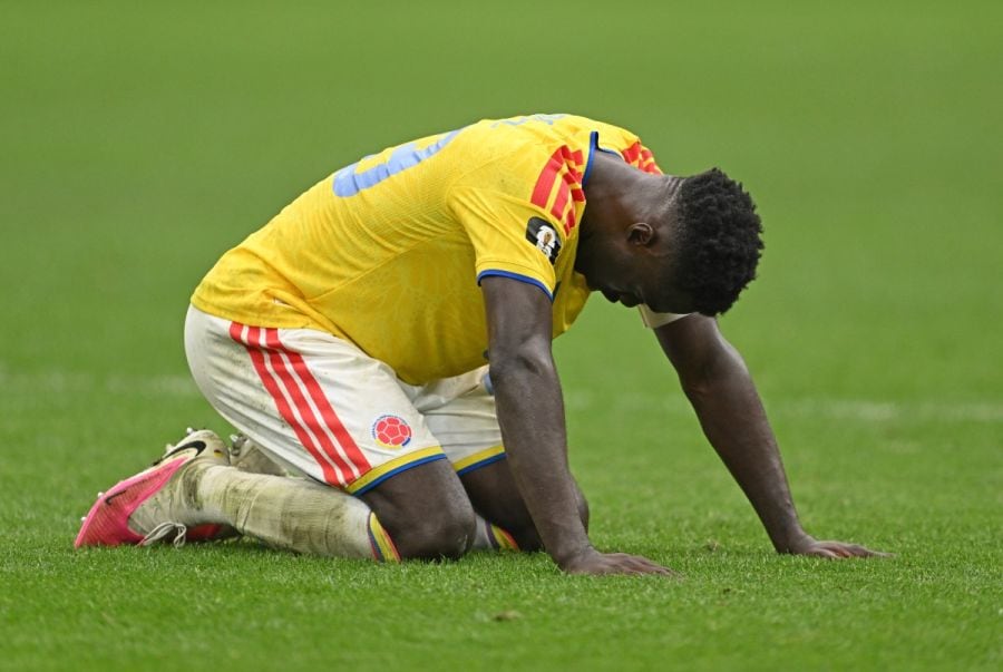 VANCOUVER, CANADA - JULY 07: Davinson Sanchez #23 of Colombia reacts after the extra time during the FIFA World Cup 2026 Round of 16 match between Switzerland and Colombia at BC Place Vancouver on July 07, 2026 in Vancouver, British Columbia, Canada. David Ramos/Getty Images/AFP (Photo by David Ramos / GETTY IMAGES NORTH AMERICA / Getty Images via AFP)