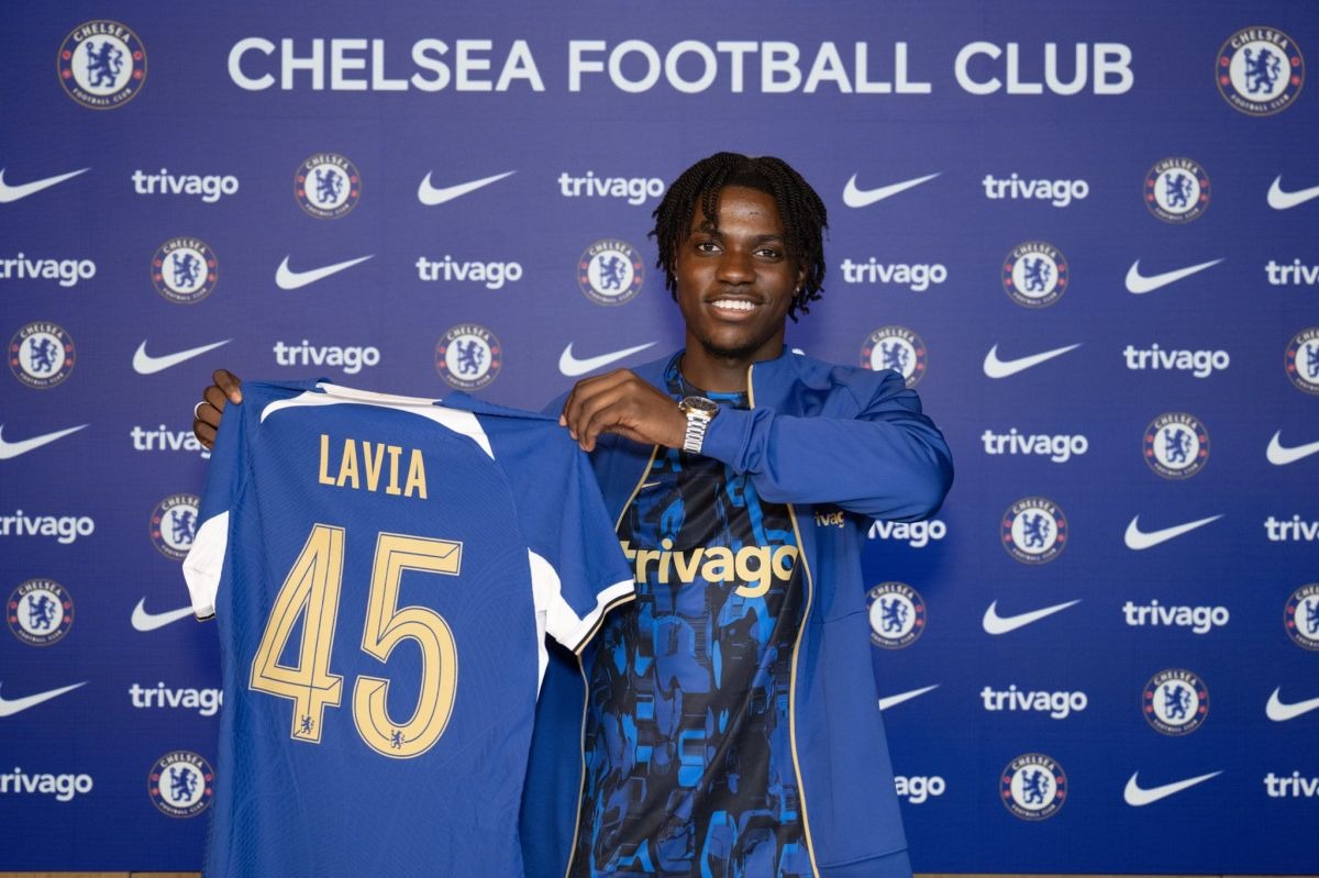 Romeo Lavia llega al Chelsea por 68 millones de euros. (Foto: Chelsea)