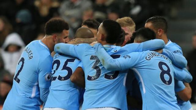 Chapa de campeón: Manchester City derrotó 1-0 al Newcastle con gol de Raheem Sterling