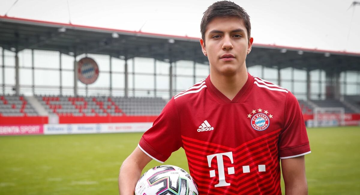 Matteo Perez Vinlöf, el futbolista de sangre peruana que debutó con el Bayern Munich. (Foto: Agencias)