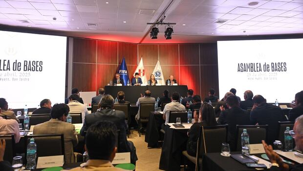 La Asamblea de Bases se llevó a cabo en el hotel Hyatt Centric. (Foto: FPF)