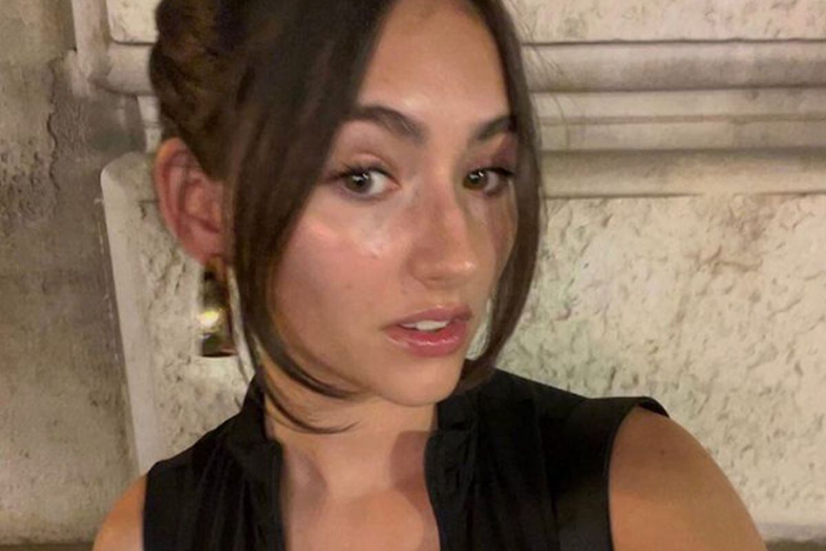 La actriz interpreta a Mila en "Retribution" (Foto: Emily Kusche / Instagram)